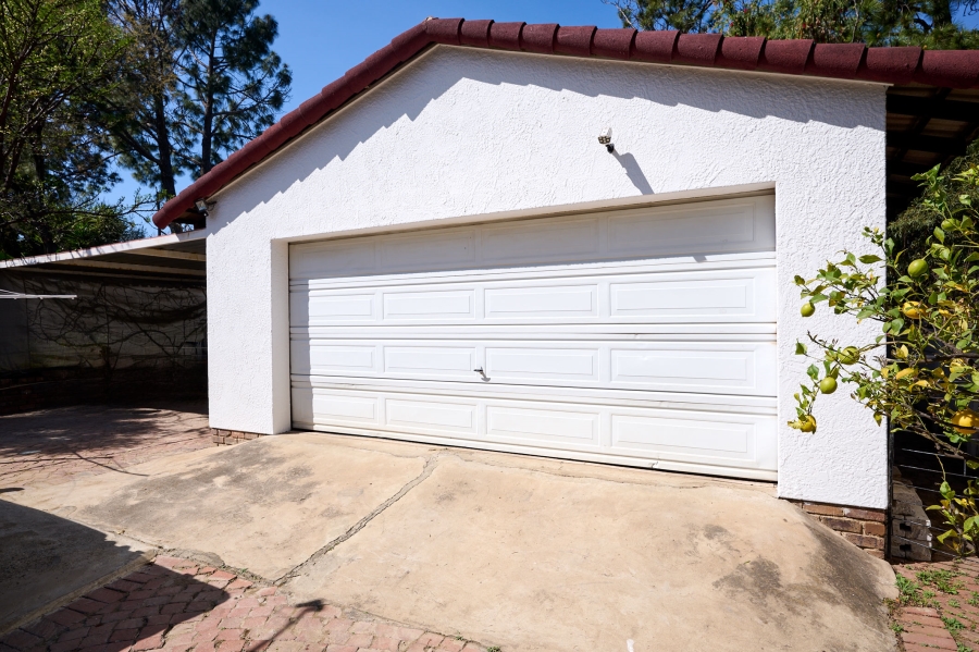 3 Bedroom Property for Sale in Vorna Valley Gauteng