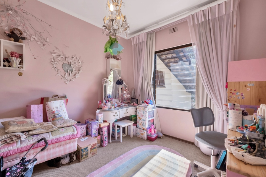 4 Bedroom Property for Sale in Morningside Gauteng
