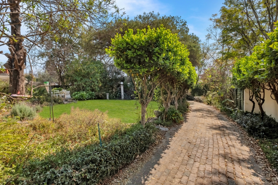 4 Bedroom Property for Sale in Morningside Gauteng