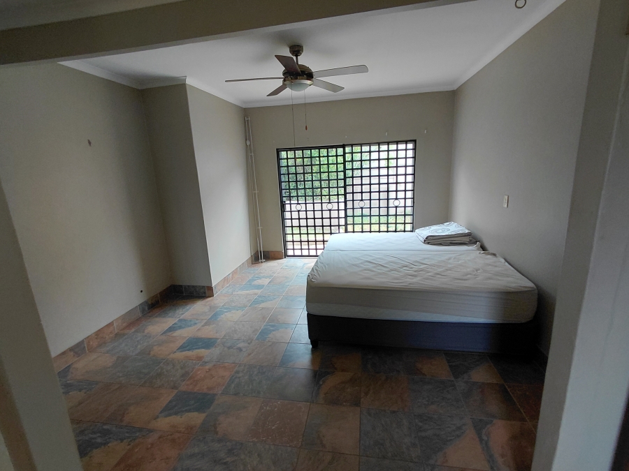 5 Bedroom Property for Sale in Waterkloof Ridge Gauteng