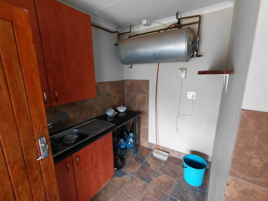 5 Bedroom Property for Sale in Waterkloof Ridge Gauteng
