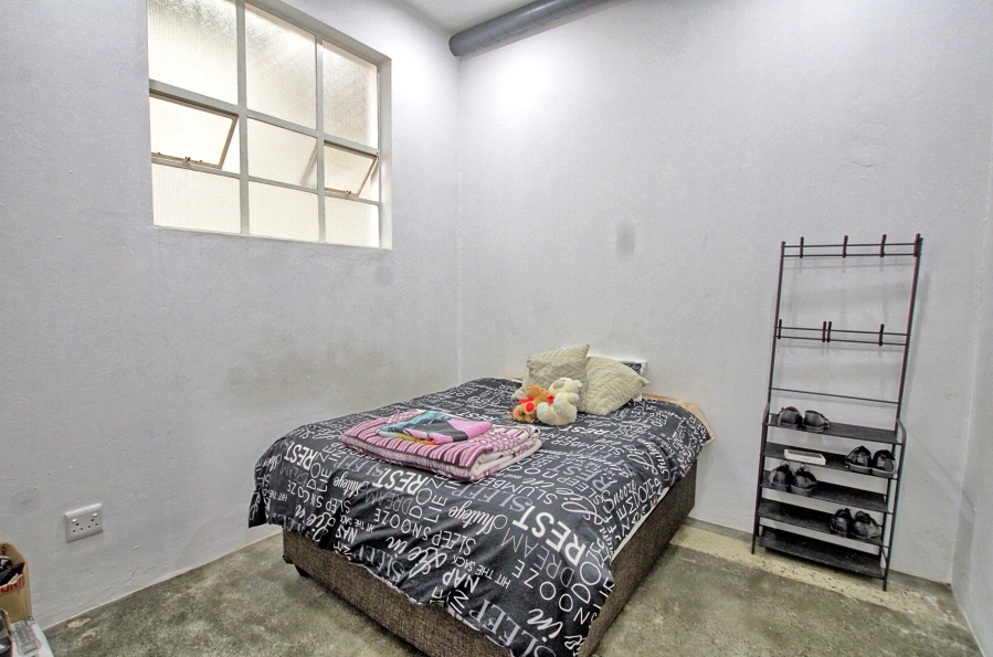 2 Bedroom Property for Sale in Braamfontein Gauteng