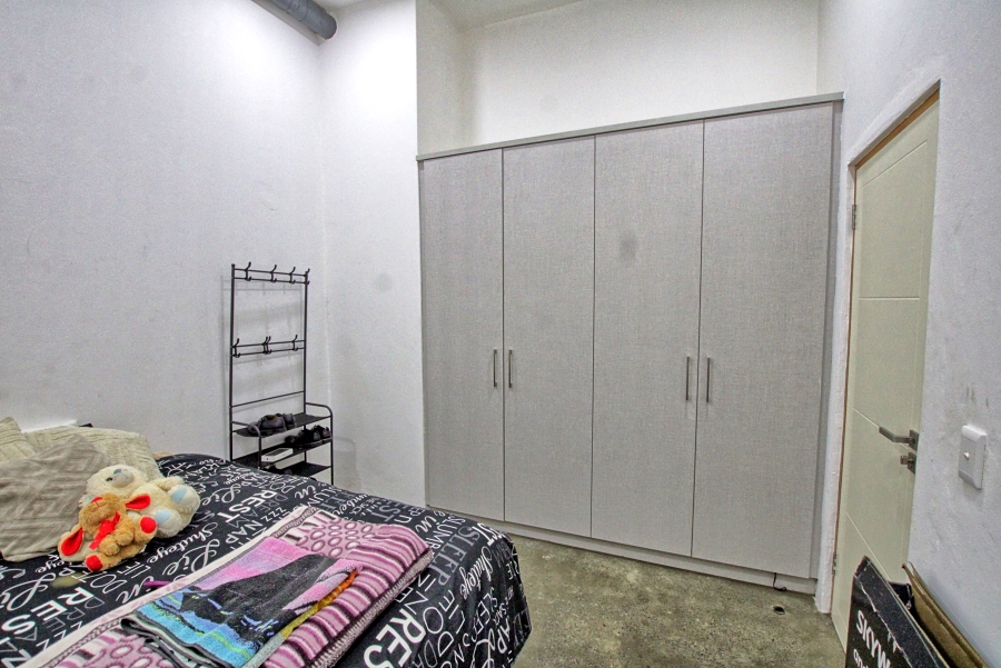2 Bedroom Property for Sale in Braamfontein Gauteng