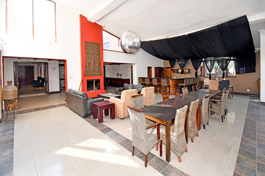 13 Bedroom Property for Sale in Atholl Gauteng