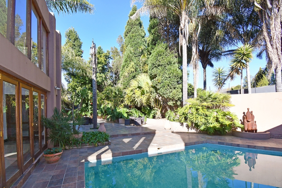 13 Bedroom Property for Sale in Atholl Gauteng