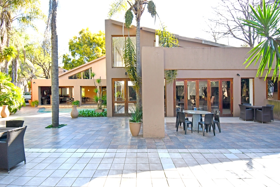 13 Bedroom Property for Sale in Atholl Gauteng