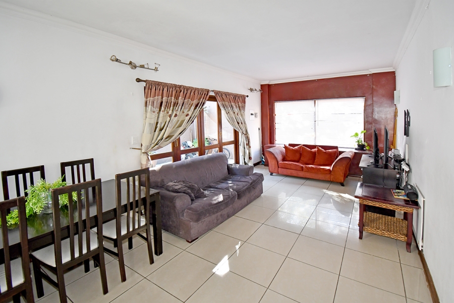 13 Bedroom Property for Sale in Atholl Gauteng