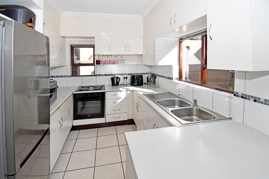 13 Bedroom Property for Sale in Atholl Gauteng