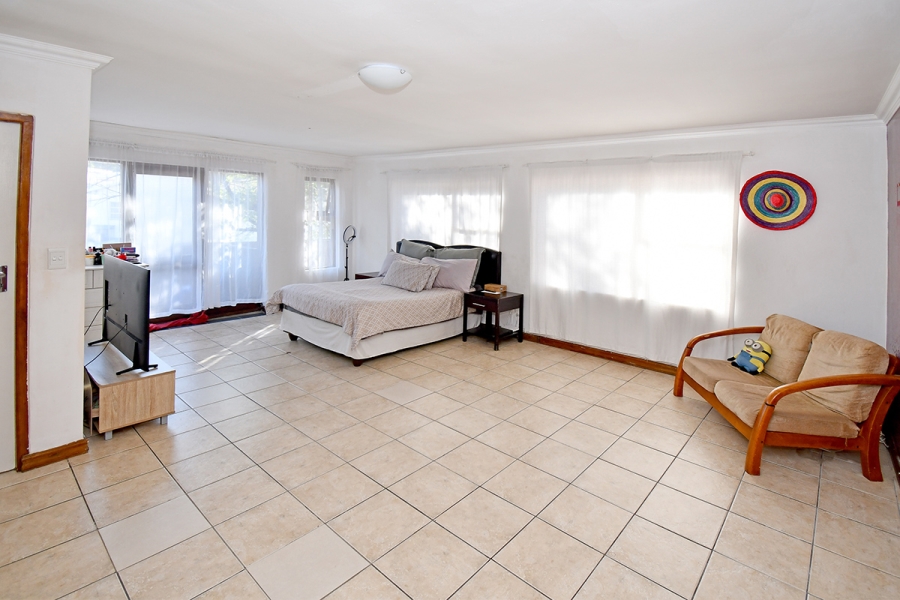 13 Bedroom Property for Sale in Atholl Gauteng