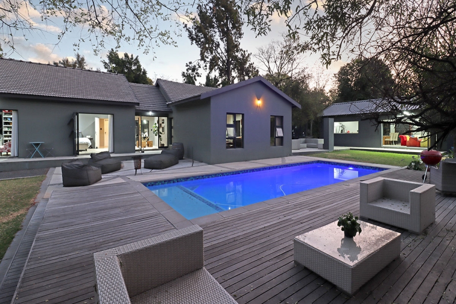 5 Bedroom Property for Sale in Klevehill Park Gauteng