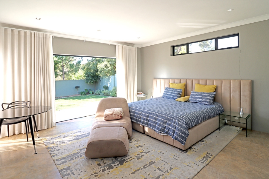 5 Bedroom Property for Sale in Klevehill Park Gauteng