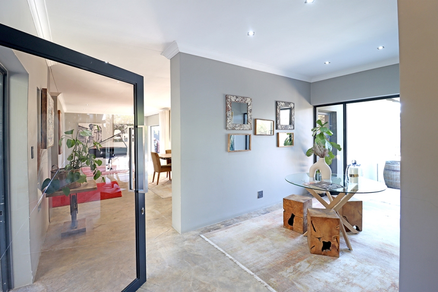5 Bedroom Property for Sale in Klevehill Park Gauteng