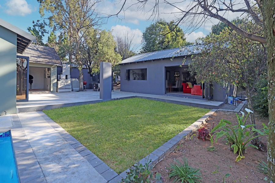 5 Bedroom Property for Sale in Klevehill Park Gauteng