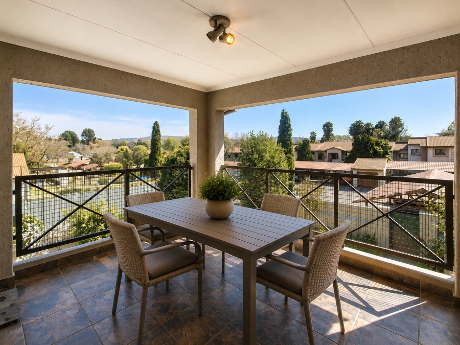 1 Bedroom Property for Sale in Bedfordview Gauteng