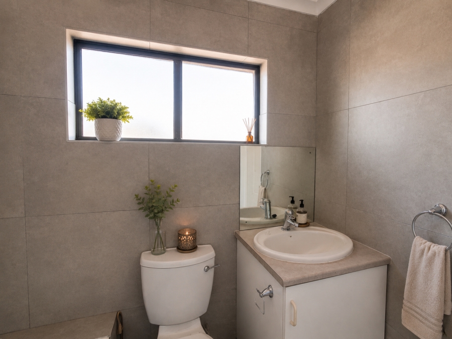 1 Bedroom Property for Sale in Bedfordview Gauteng