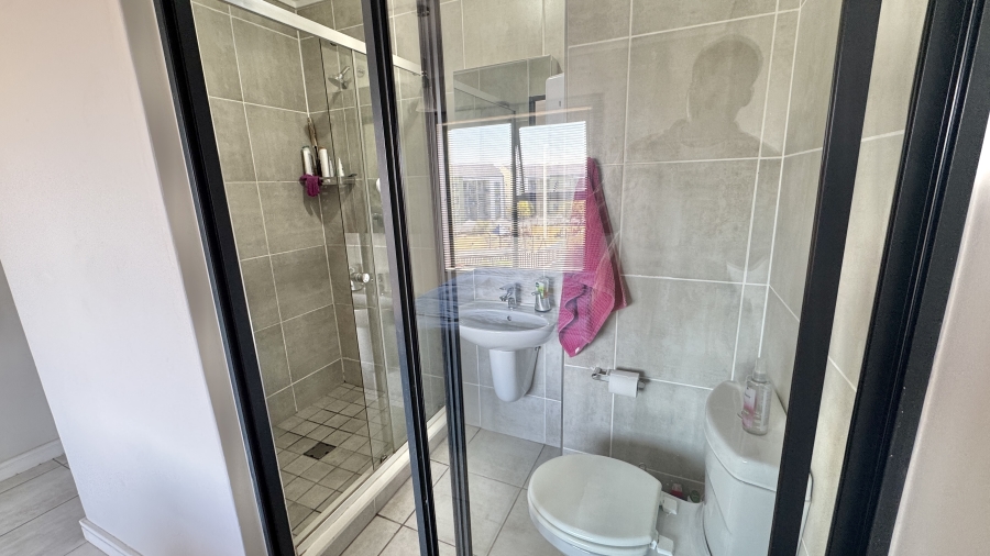 To Let 2 Bedroom Property for Rent in Linbro Park Gauteng