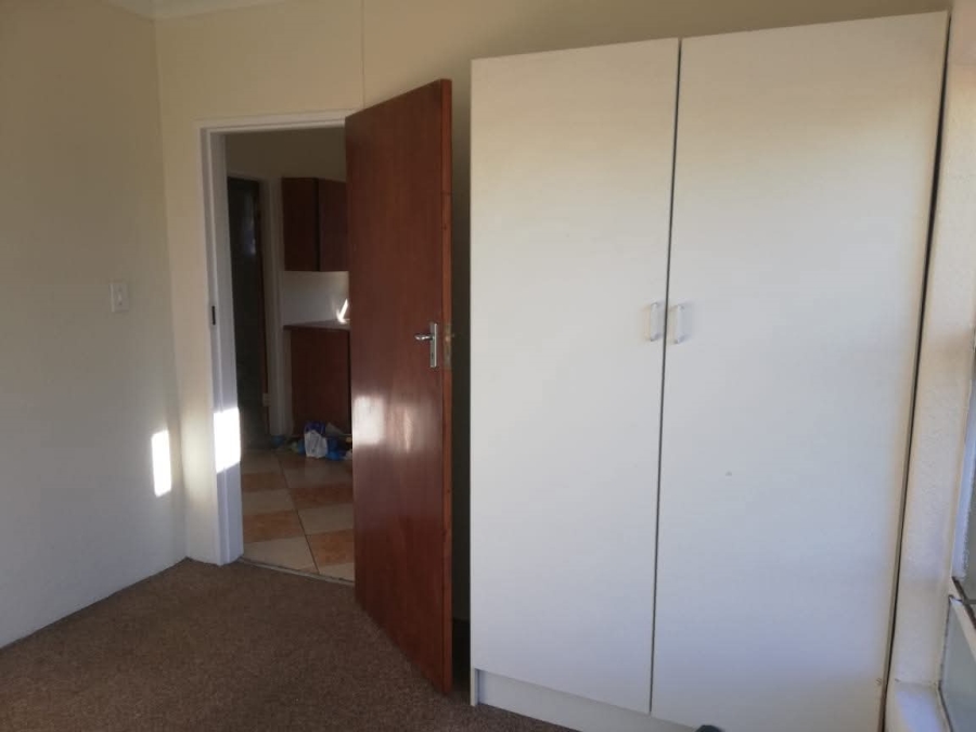 4 Bedroom Property for Sale in Rant En Dal Gauteng