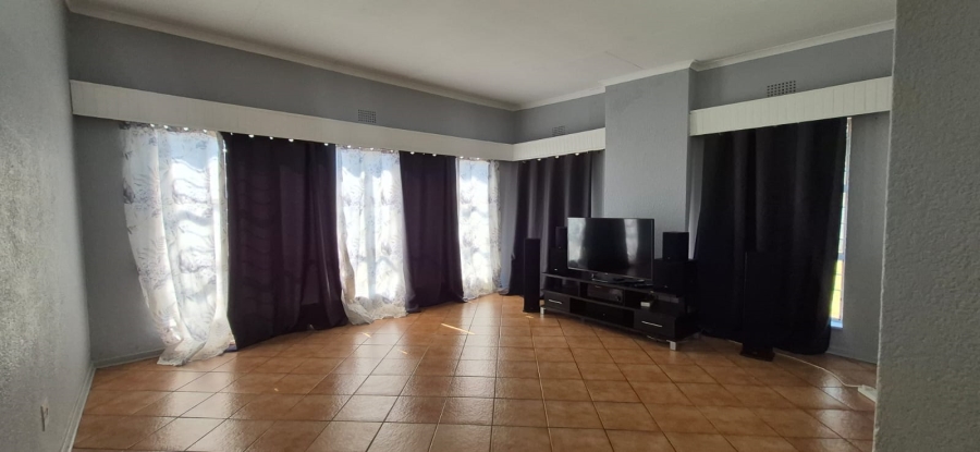 3 Bedroom Property for Sale in Greenhills Gauteng