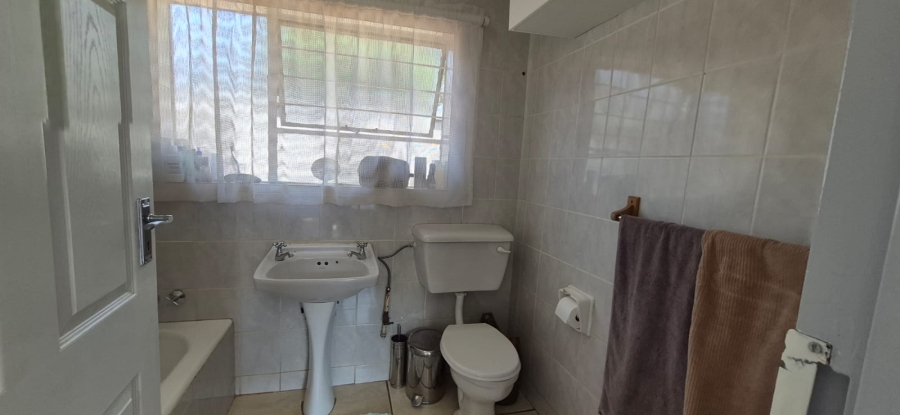 3 Bedroom Property for Sale in Greenhills Gauteng