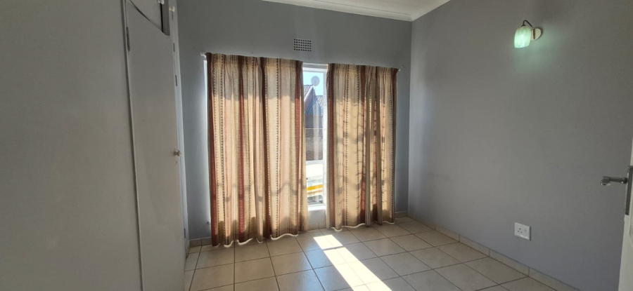 3 Bedroom Property for Sale in Greenhills Gauteng