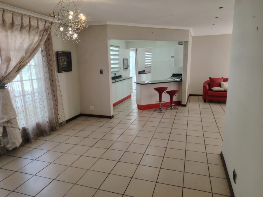 3 Bedroom Property for Sale in Hectorton Gauteng