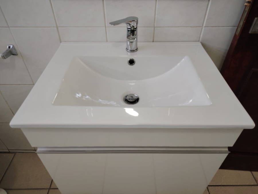 3 Bedroom Property for Sale in Hectorton Gauteng
