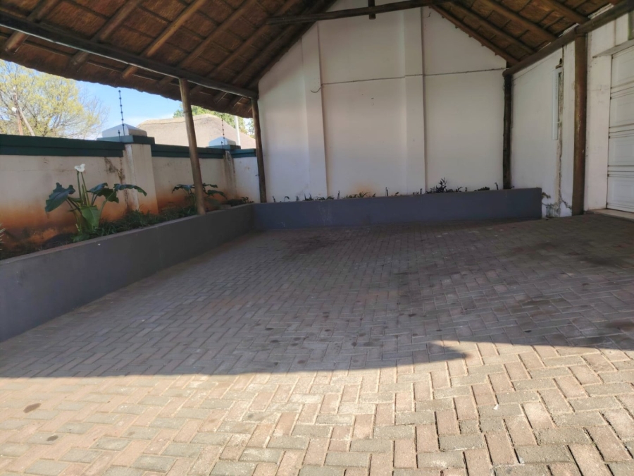 3 Bedroom Property for Sale in Hectorton Gauteng