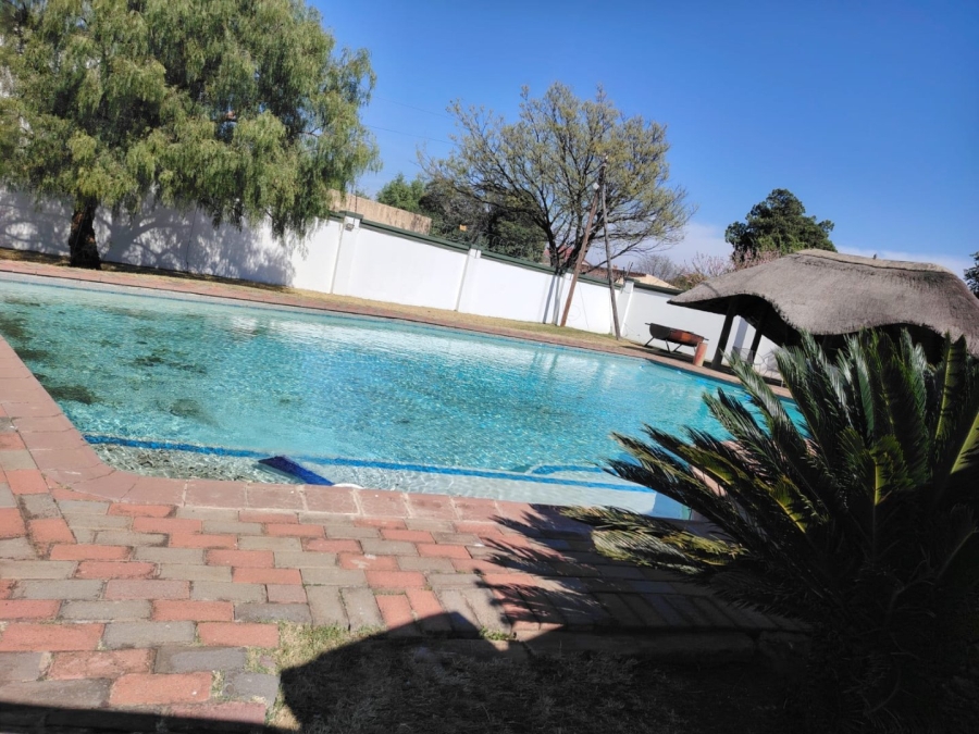3 Bedroom Property for Sale in Hectorton Gauteng