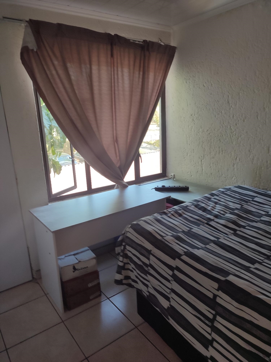 2 Bedroom Property for Sale in Noordhang Gauteng