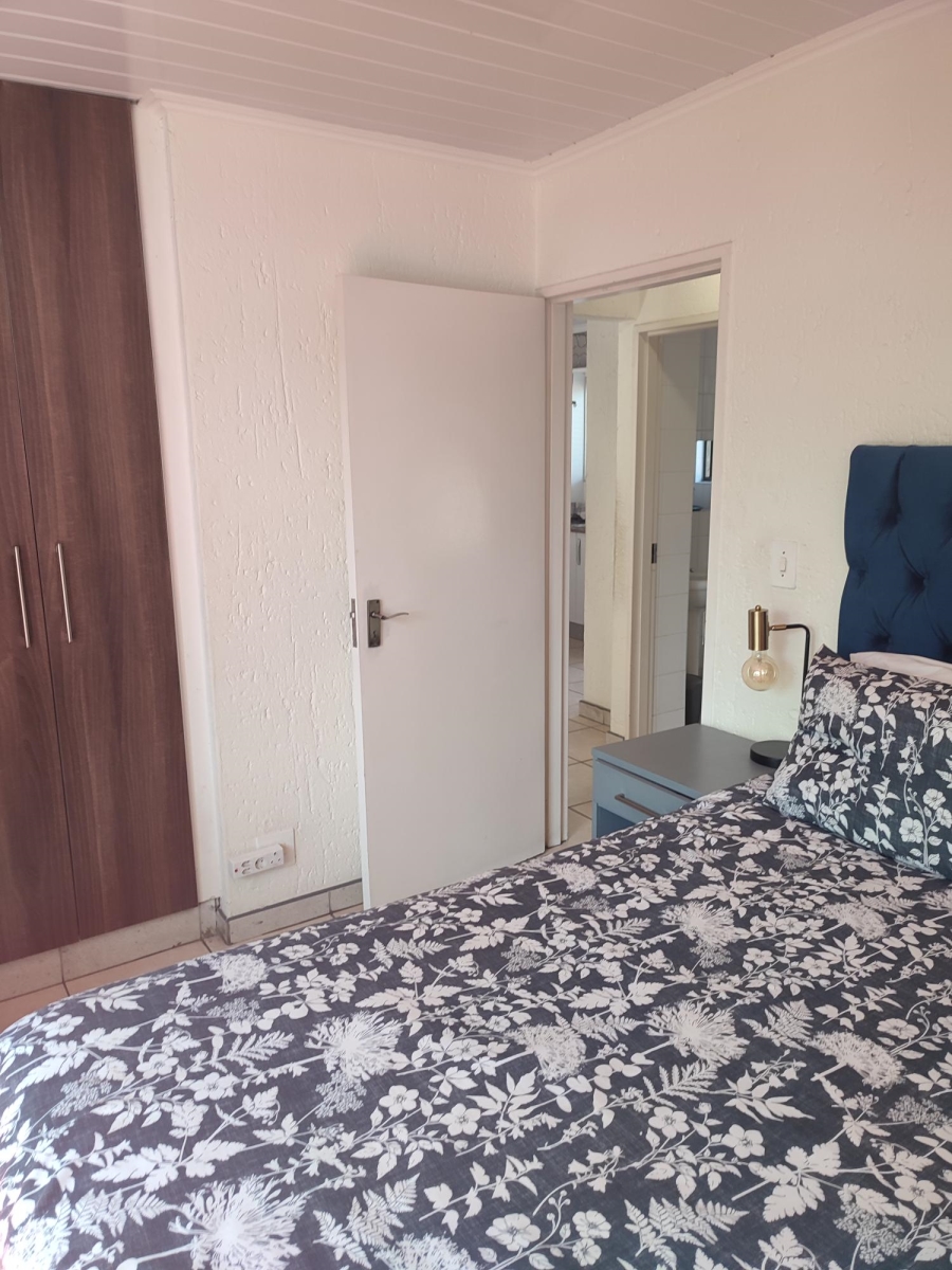 2 Bedroom Property for Sale in Noordhang Gauteng