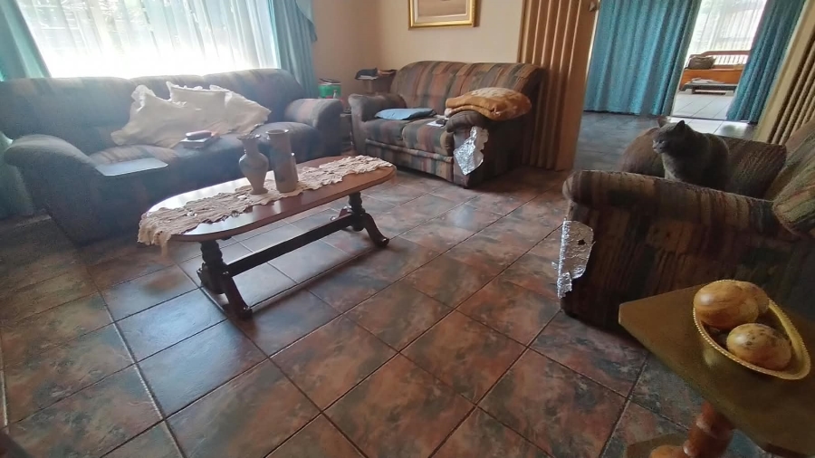 4 Bedroom Property for Sale in Greenhills Gauteng