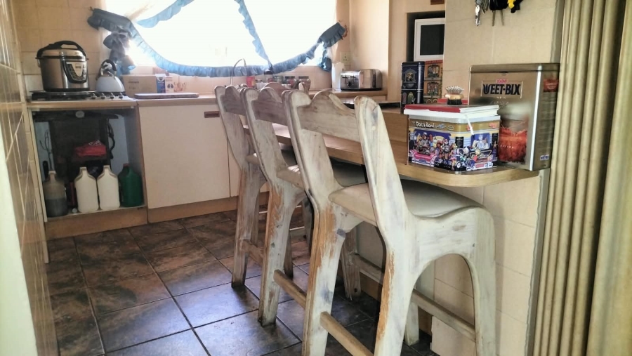 4 Bedroom Property for Sale in Greenhills Gauteng