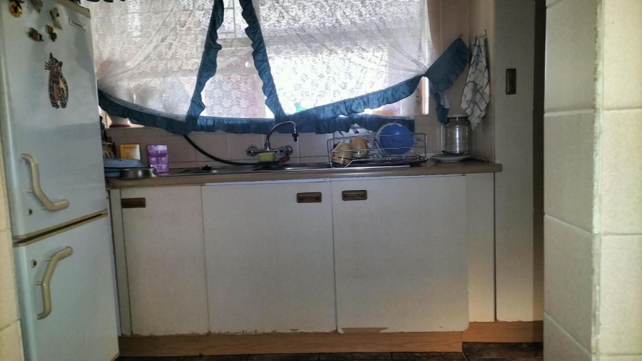 4 Bedroom Property for Sale in Greenhills Gauteng