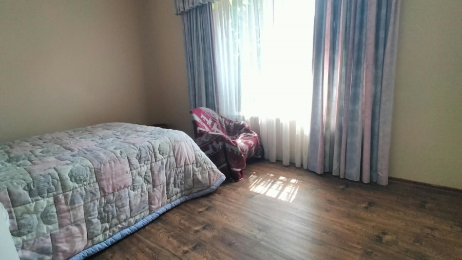 4 Bedroom Property for Sale in Greenhills Gauteng