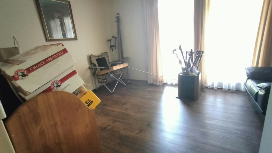 4 Bedroom Property for Sale in Greenhills Gauteng