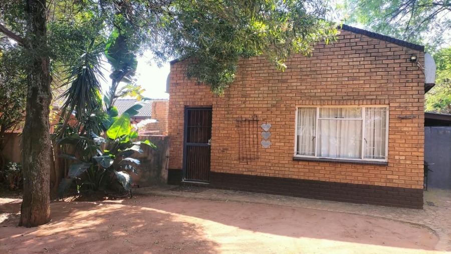 4 Bedroom Property for Sale in Greenhills Gauteng
