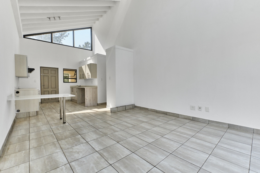 2 Bedroom Property for Sale in Beverley Gauteng