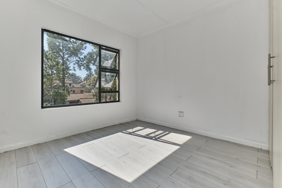2 Bedroom Property for Sale in Beverley Gauteng