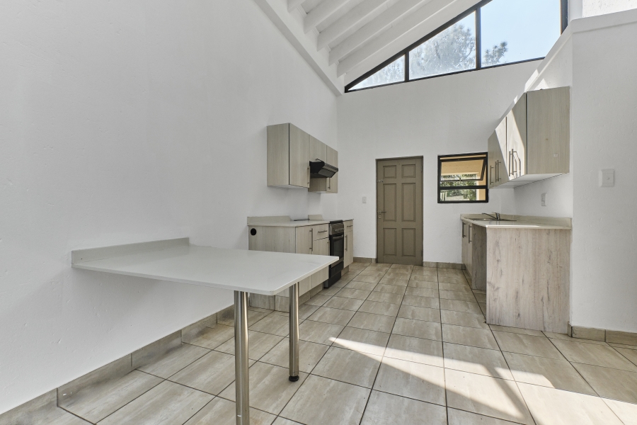 2 Bedroom Property for Sale in Beverley Gauteng