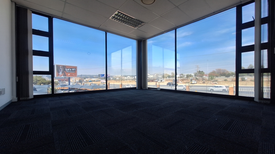 To Let Commercial Property for Rent in Paulshof Gauteng