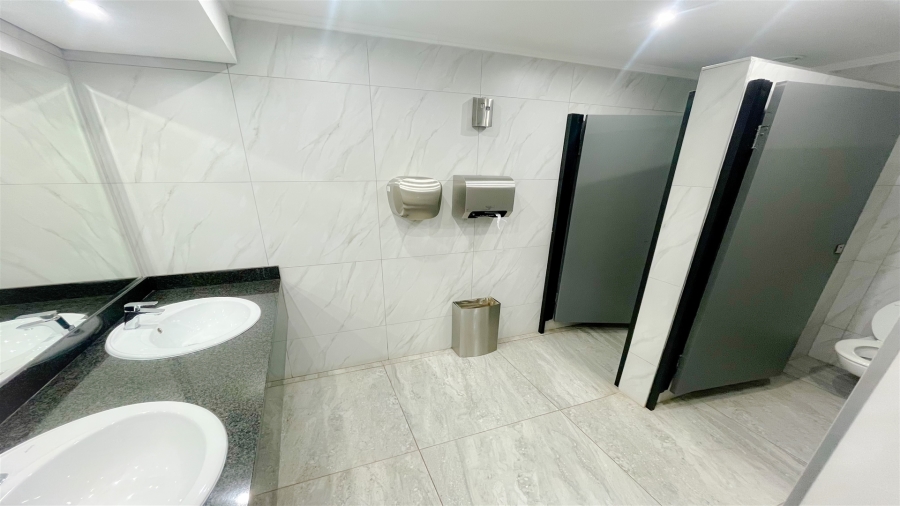 To Let Commercial Property for Rent in Bedfordview Gauteng