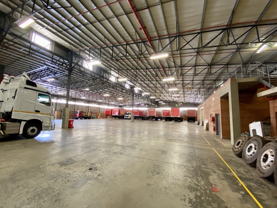 To Let Commercial Property for Rent in Randjespark Gauteng
