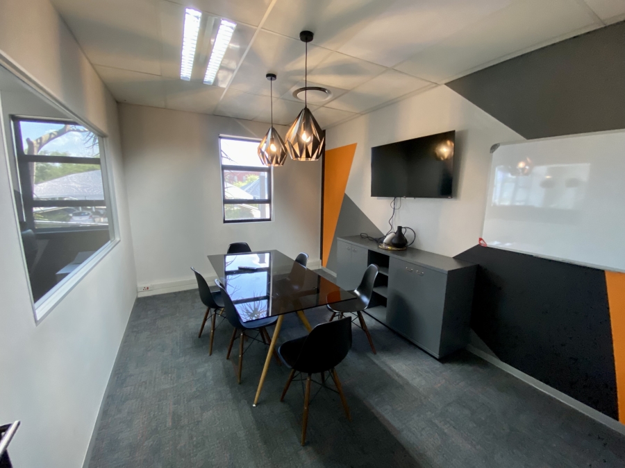 To Let Commercial Property for Rent in Randjespark Gauteng