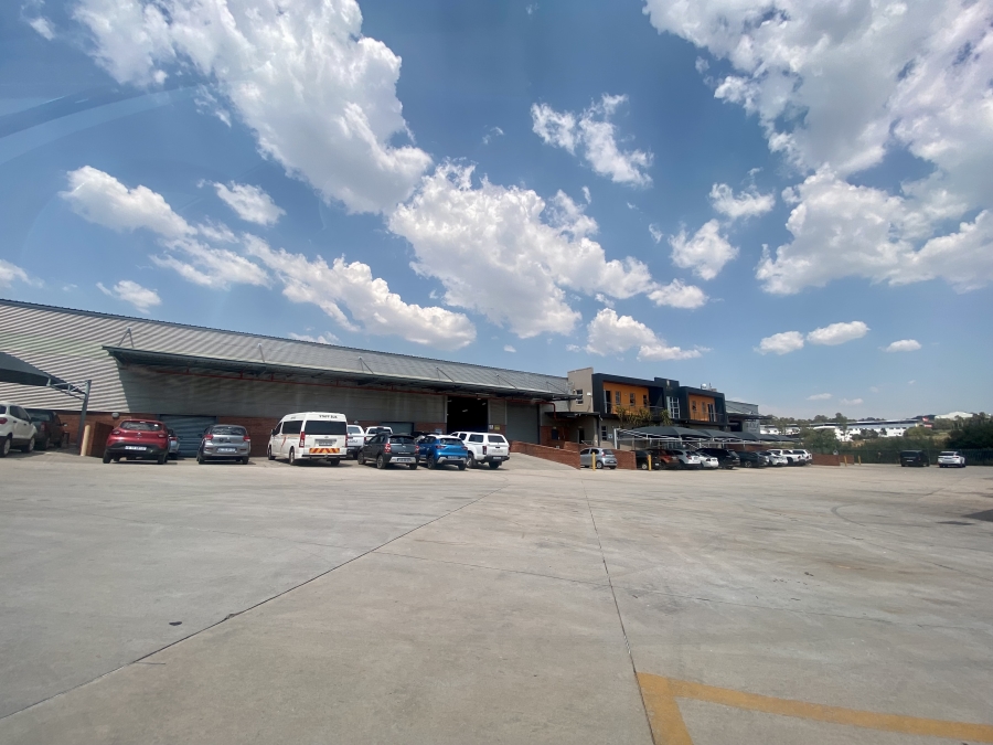 To Let Commercial Property for Rent in Randjespark Gauteng