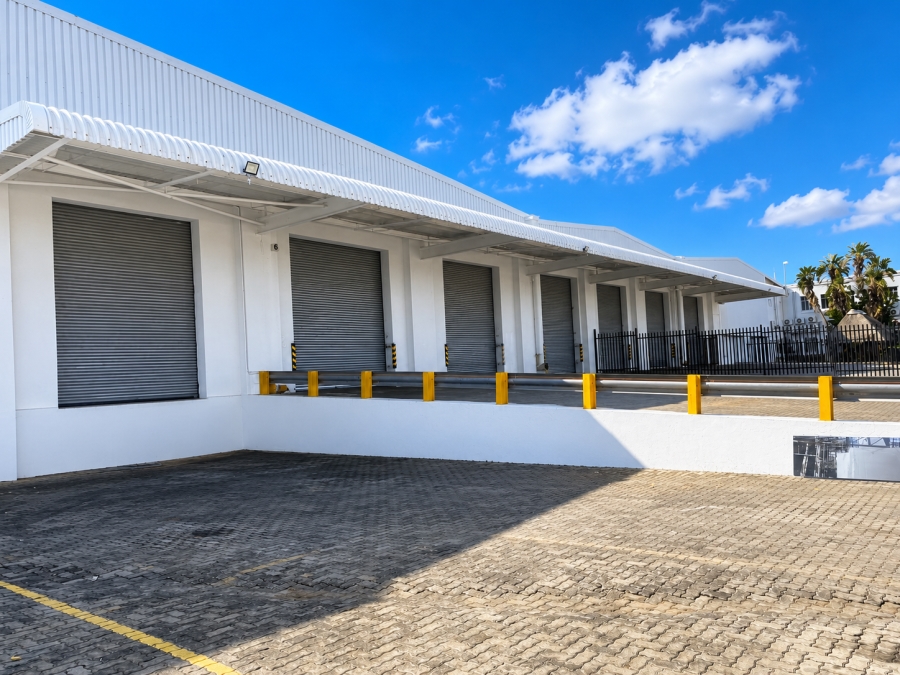 To Let Commercial Property for Rent in Randjespark Gauteng