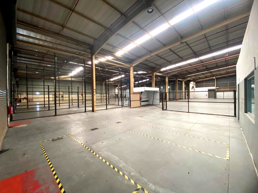 To Let Commercial Property for Rent in Randjespark Gauteng