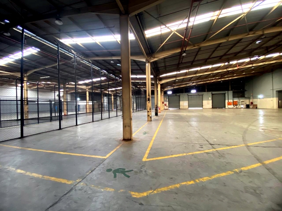 To Let Commercial Property for Rent in Randjespark Gauteng