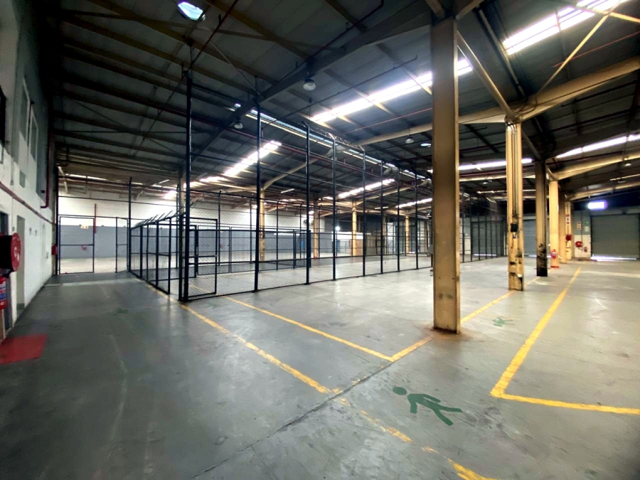 To Let Commercial Property for Rent in Randjespark Gauteng