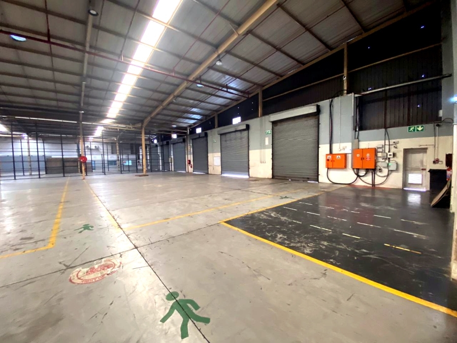 To Let Commercial Property for Rent in Randjespark Gauteng