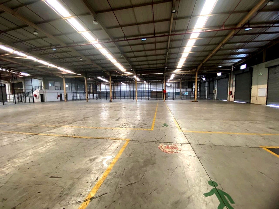 To Let Commercial Property for Rent in Randjespark Gauteng
